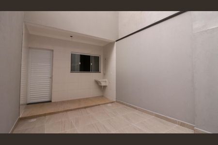 Casa à venda com 110m², 3 quartos e 2 vagasÁrea de Serviço