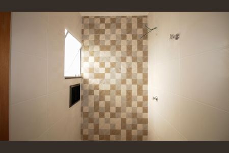 Casa à venda com 110m², 3 quartos e 2 vagasBanheiro