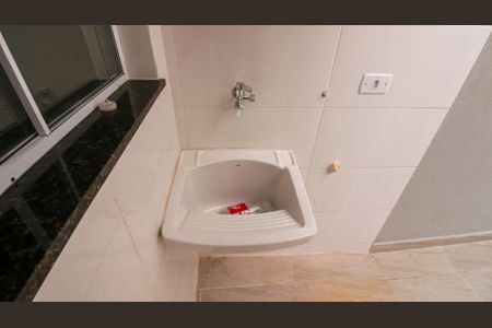 Casa à venda com 110m², 3 quartos e 2 vagasÁrea de Serviço