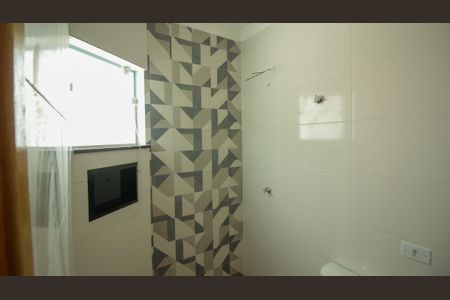 Casa à venda com 110m², 3 quartos e 2 vagasBanheiro - Quarto 3