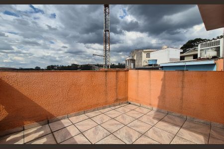 Casa à venda com 168m², 2 quartos e 1 vagaSacada