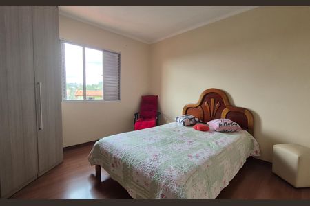 Casa à venda com 168m², 2 quartos e 1 vagaQuarto