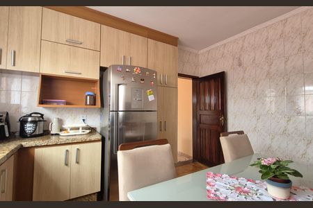 Casa à venda com 168m², 2 quartos e 1 vagaCozinha