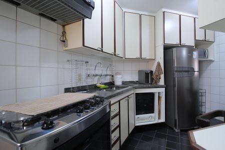 Apartamento para alugar com 120m², 3 quartos e 2 vagasCozinha e Área de Serviço