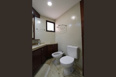 Apartamento para alugar com 120m², 3 quartos e 2 vagasBanheiro da Suíte