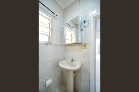 Casa de condomínio para alugar com 90m², 2 quartos e sem vaga Casa de condomínio para alugar com 90m², 2 quartos e sem vagaBanheiro da Suíte
