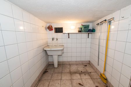 Casa para alugar com 350m², 3 quartos e 1 vagaÁrea de serviço