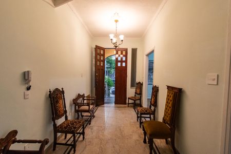 Casa para alugar com 350m², 3 quartos e 1 vagaHall de entrada