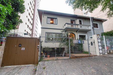 Casa para alugar com 350m², 3 quartos e 1 vagaFachada