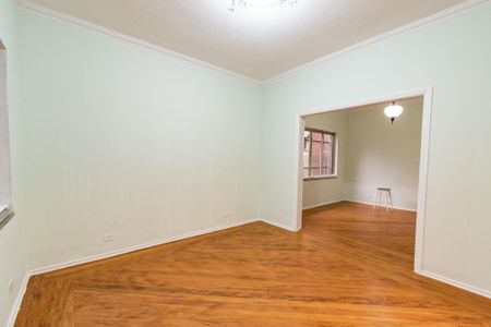 Casa para alugar com 350m², 3 quartos e 1 vagaSala