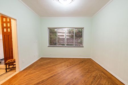 Casa para alugar com 350m², 3 quartos e 1 vagaSala