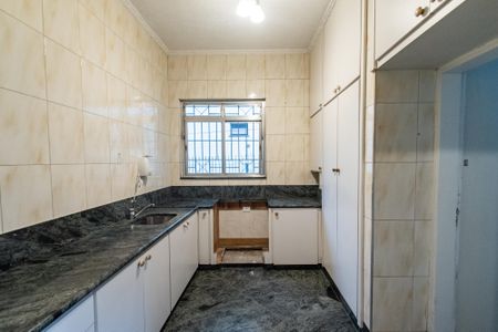 Casa para alugar com 350m², 3 quartos e 1 vagaCozinha