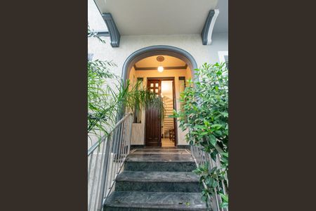 Casa para alugar com 350m², 3 quartos e 1 vagaEntrada