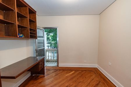 Casa para alugar com 350m², 3 quartos e 1 vagaQuarto 1