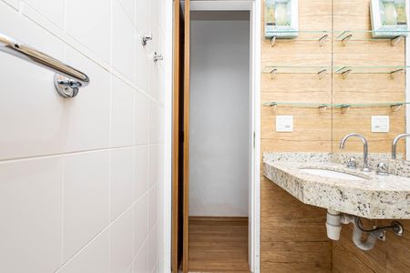 Apartamento à venda com 42m², 1 quarto e 1 vagaBanheiro