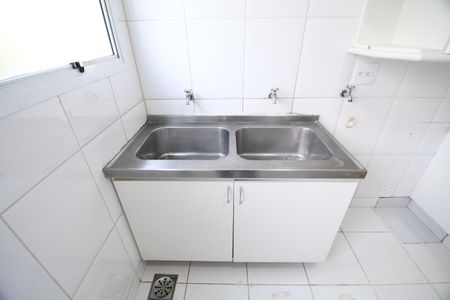 Casa de condomínio para alugar com 420m², 4 quartos e 4 vagasÁrea de Serviço