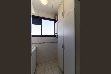 Apartamento à venda com 72m², 3 quartos e 2 vagasLavanderia
