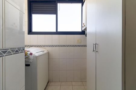 Apartamento à venda com 72m², 3 quartos e 2 vagasLavanderia