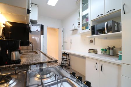 Apartamento para alugar com 100m², 3 quartos e 2 vagasCozinha