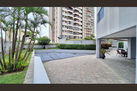 Apartamento para alugar com 100m², 3 quartos e 2 vagas Apartamento para alugar com 100m², 3 quartos e 2 vagasÁrea comum