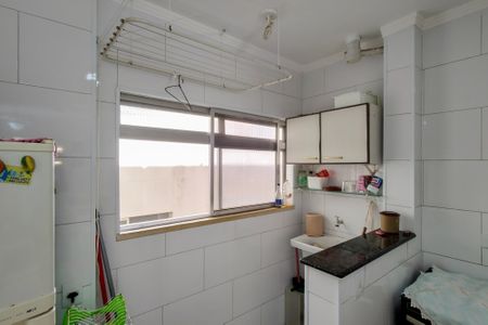 Apartamento para alugar com 75m², 2 quartos e 1 vagaÁrea de Serviço