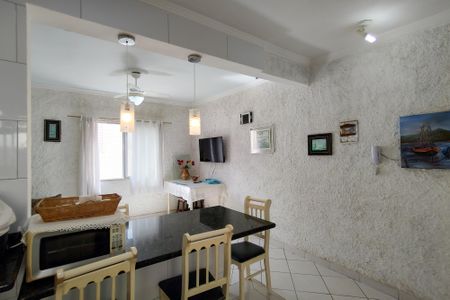 Apartamento para alugar com 75m², 2 quartos e 1 vagaCozinha 