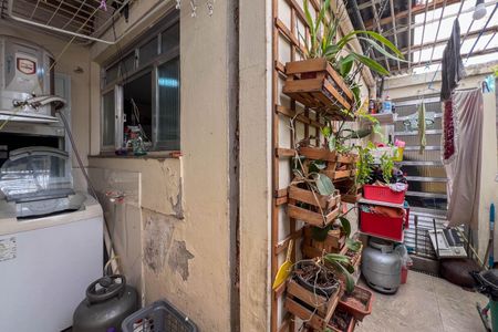 Casa à venda com 140m², 3 quartos e 1 vagaÁrea de serviço