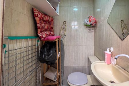 Casa à venda com 140m², 3 quartos e 1 vagaÁrea de serviço