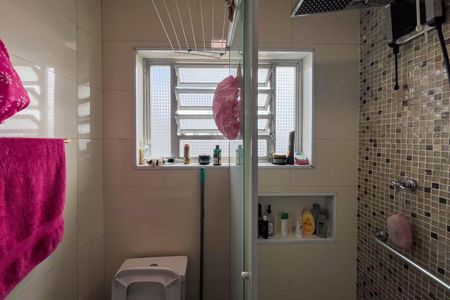 Casa à venda com 140m², 3 quartos e 1 vagaBanheiro