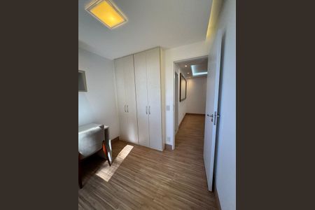 Apartamento à venda com 48m², 2 quartos e 1 vagaQuarto 2