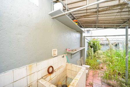 Casa à venda com 150m², 3 quartos e 2 vagas Casa à venda com 150m², 3 quartos e 2 vagasÁrea de Serviço