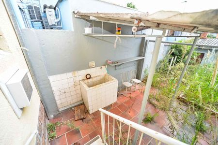 Casa à venda com 150m², 3 quartos e 2 vagas Casa à venda com 150m², 3 quartos e 2 vagasÁrea de Serviço