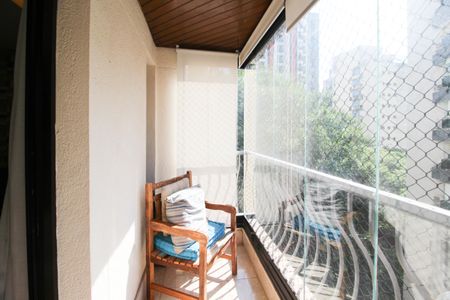 Apartamento à venda com 165m², 3 quartos e 3 vagasVaranda