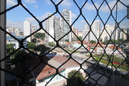 Apartamento à venda com 165m², 3 quartos e 3 vagasVaranda da Suíte 1