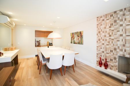 Apartamento à venda com 165m², 3 quartos e 3 vagasSala