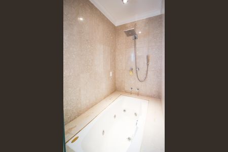 Apartamento à venda com 165m², 3 quartos e 3 vagasBanheiro da Suíte 1