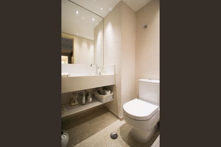 Apartamento à venda com 165m², 3 quartos e 3 vagasLavabo