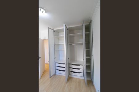 Apartamento para alugar com 82m², 3 quartos e 2 vagasQuarto 02 - Armário