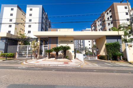Apartamento para alugar com 82m², 3 quartos e 2 vagasFachada