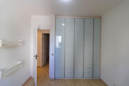 Apartamento para alugar com 82m², 3 quartos e 2 vagasQuarto 02