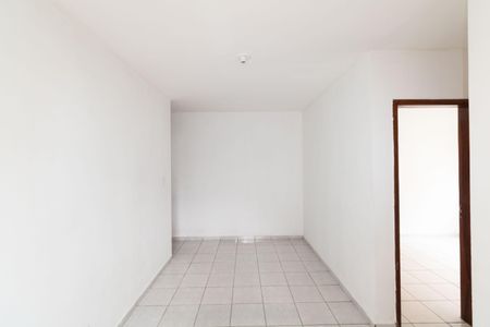 Apartamento para alugar com 55m², 2 quartos e 1 vaga Apartamento para alugar com 55m², 2 quartos e 1 vagaSala