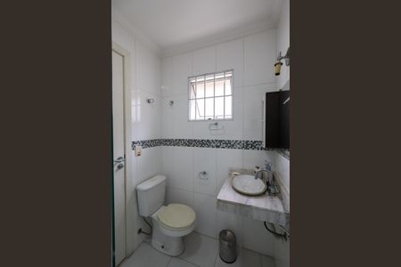 Casa para alugar com 120m², 3 quartos e 2 vagas Casa para alugar com 120m², 3 quartos e 2 vagasBanheiro Suíte