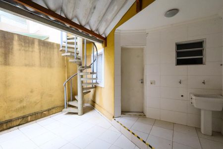 Casa para alugar com 120m², 3 quartos e 2 vagas Casa para alugar com 120m², 3 quartos e 2 vagasÁrea de Serviço