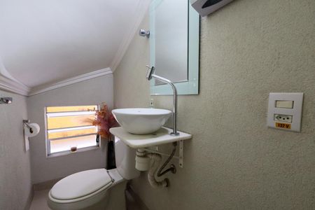 Casa para alugar com 120m², 3 quartos e 2 vagas Casa para alugar com 120m², 3 quartos e 2 vagasLavabo