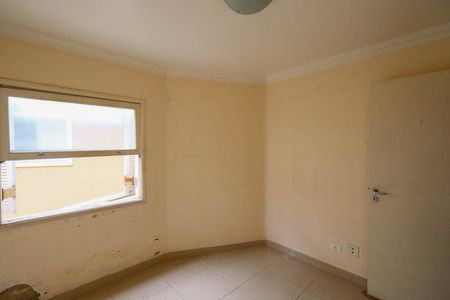 Casa para alugar com 120m², 3 quartos e 2 vagas Casa para alugar com 120m², 3 quartos e 2 vagasQuarto 2