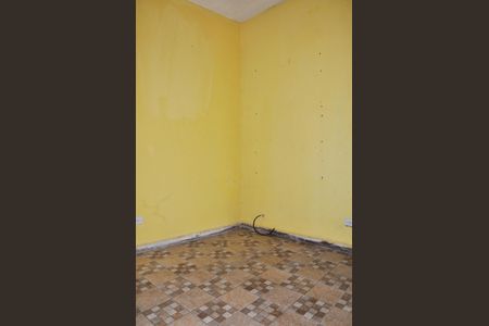 Casa à venda com 80m², 2 quartos e 1 vaga Área de Serviço