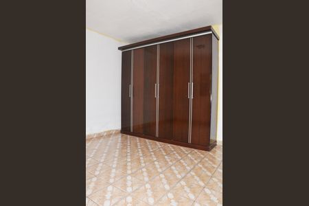 Casa à venda com 80m², 2 quartos e 1 vaga Quarto 01