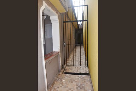 Casa à venda com 80m², 2 quartos e 1 vaga Corredor