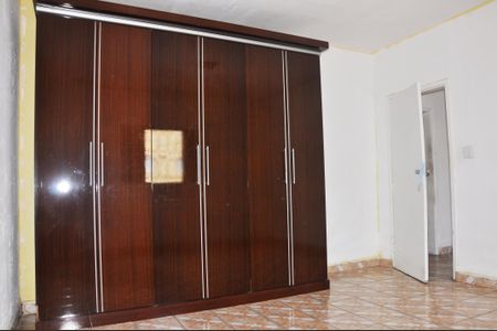 Casa à venda com 80m², 2 quartos e 1 vaga Quarto 01