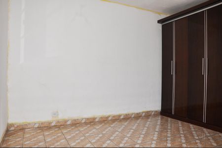 Casa à venda com 80m², 2 quartos e 1 vaga Quarto 01